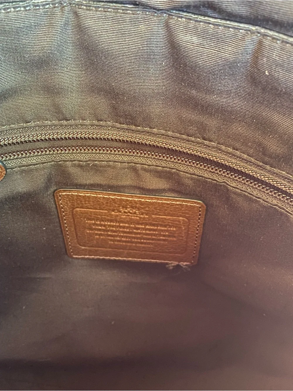 Coach authentic men